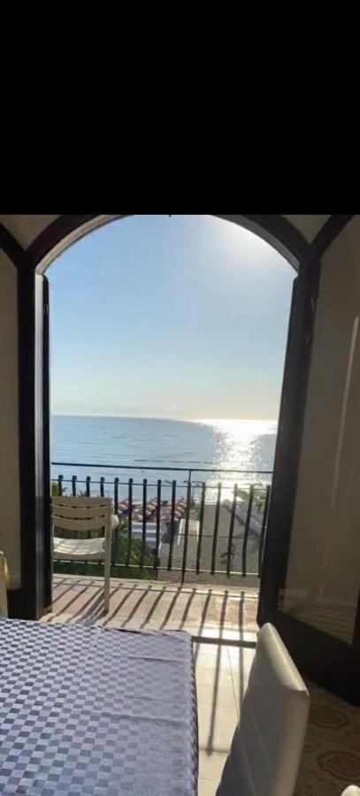 Appartamento Taormina Giardini-Naxos Екстериор снимка